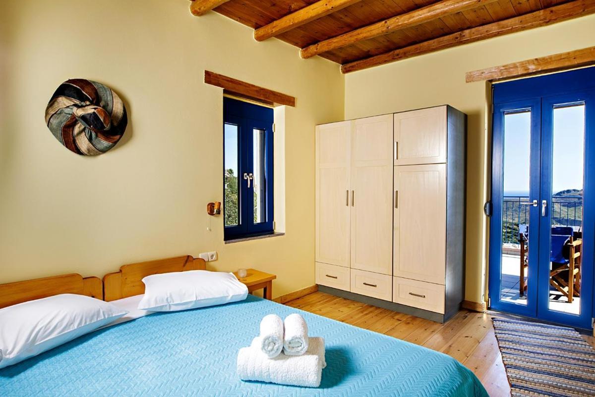 Mirthios-Hill Apartments Plakias Exterior foto